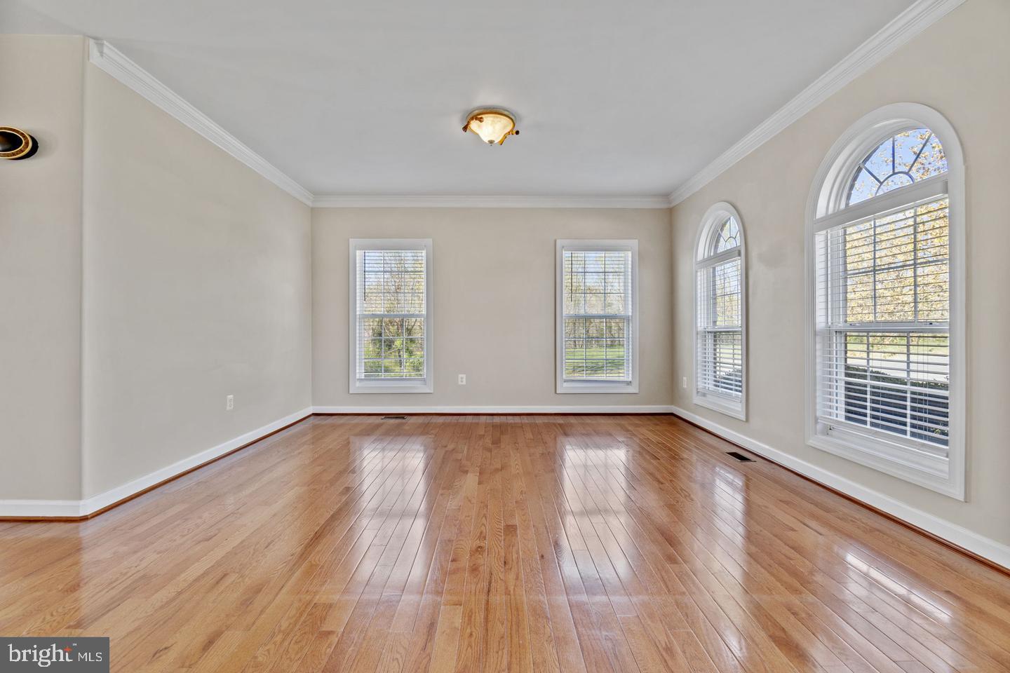 4 KIRBY LN, STAFFORD, Virginia 22554, 5 Bedrooms Bedrooms, ,4 BathroomsBathrooms,Residential,For sale,4 KIRBY LN,VAST2040638 MLS # VAST2040638
