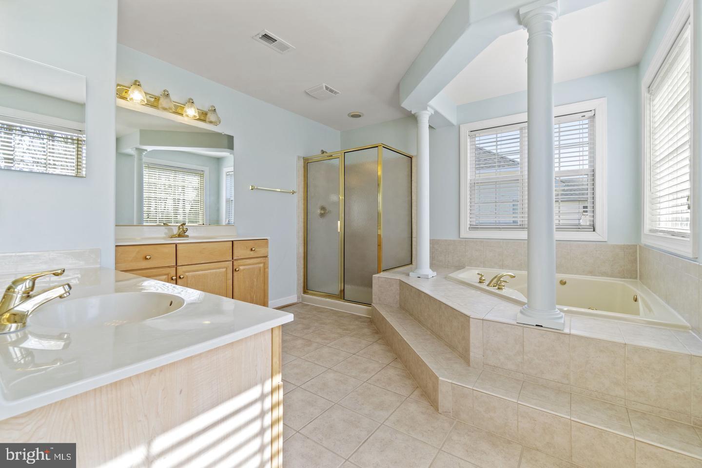 4 KIRBY LN, STAFFORD, Virginia 22554, 5 Bedrooms Bedrooms, ,4 BathroomsBathrooms,Residential,For sale,4 KIRBY LN,VAST2040638 MLS # VAST2040638