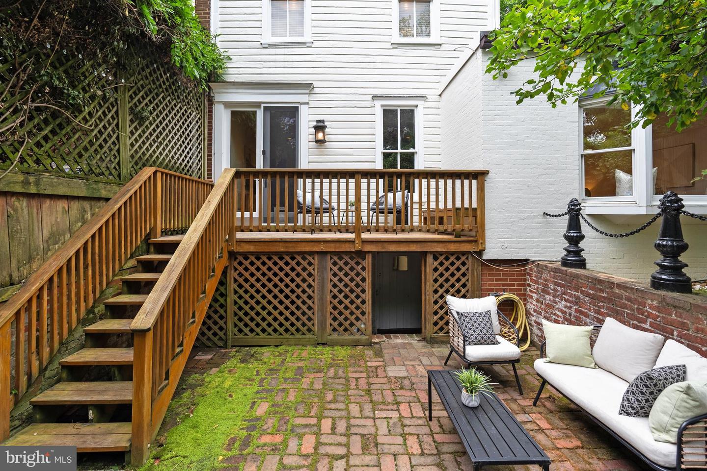 2429 TUNLAW RD NW, WASHINGTON, District Of Columbia 20007, 4 Bedrooms Bedrooms, ,2 BathroomsBathrooms,Residential,For sale,2429 TUNLAW RD NW,DCDC2209706 MLS # DCDC2209706