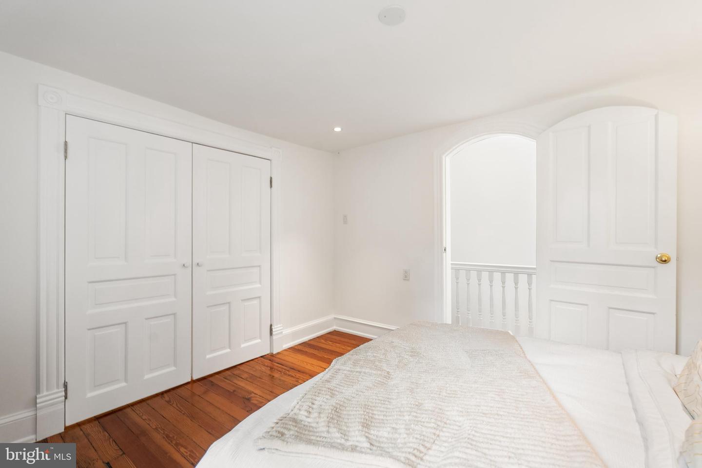 2429 TUNLAW RD NW, WASHINGTON, District Of Columbia 20007, 4 Bedrooms Bedrooms, ,2 BathroomsBathrooms,Residential,For sale,2429 TUNLAW RD NW,DCDC2209706 MLS # DCDC2209706