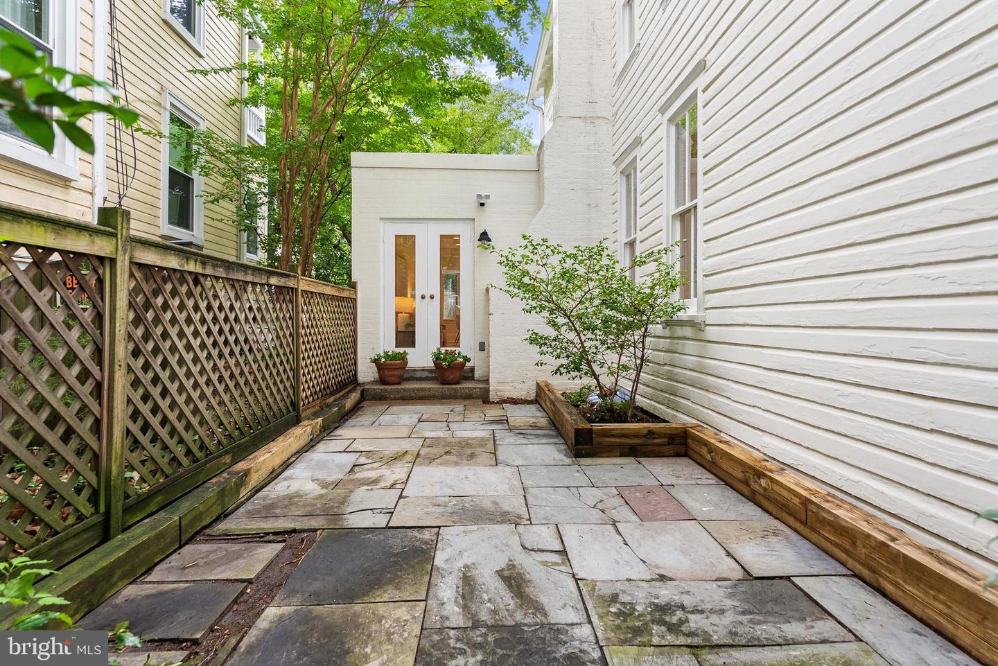 2429 TUNLAW RD NW, WASHINGTON, District Of Columbia 20007, 4 Bedrooms Bedrooms, ,2 BathroomsBathrooms,Residential,For sale,2429 TUNLAW RD NW,DCDC2209706 MLS # DCDC2209706