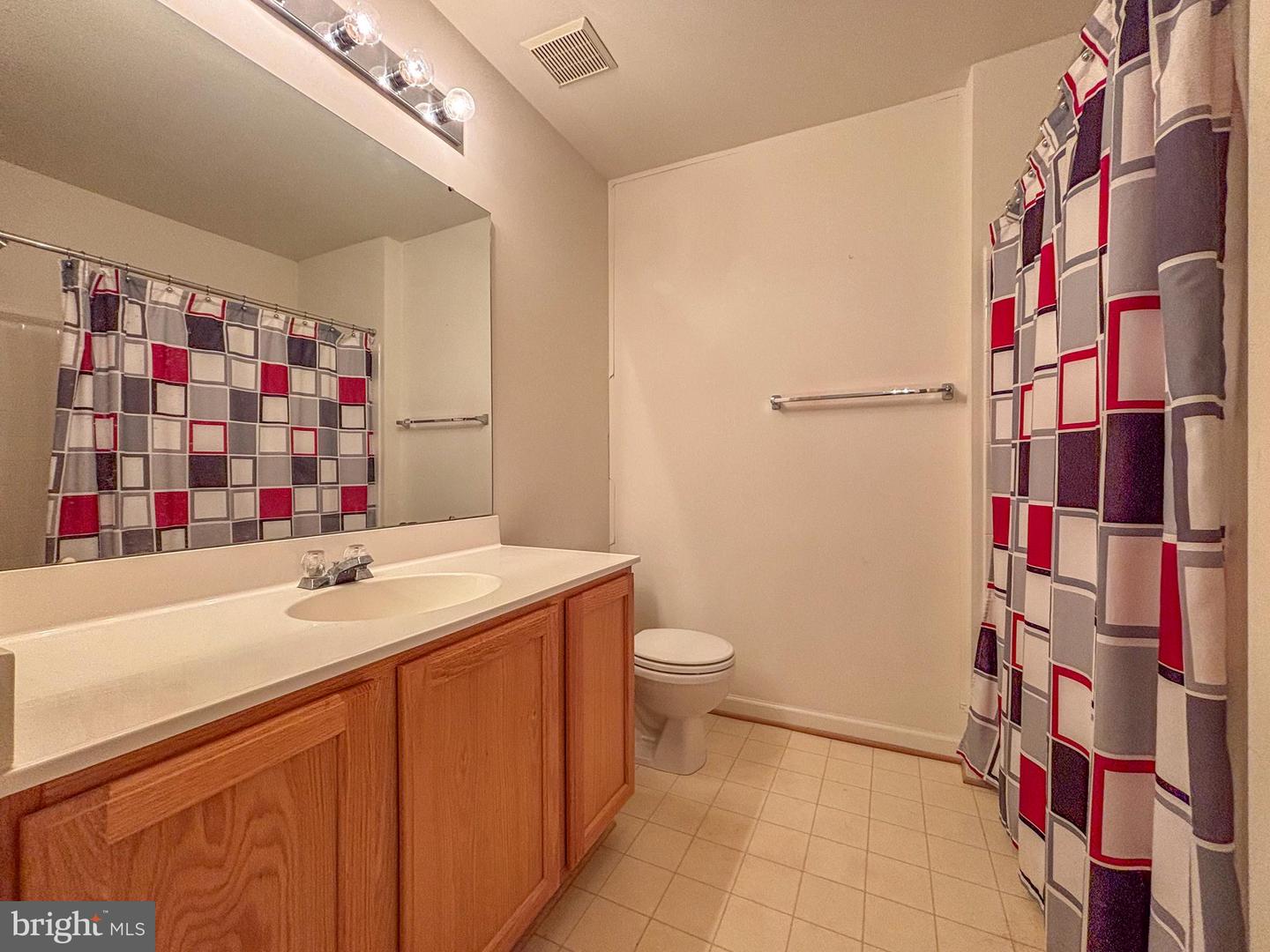11757 BARROWS LN, WOODBRIDGE, Virginia 22192, 3 Bedrooms Bedrooms, ,2 BathroomsBathrooms,Residential,For sale,11757 BARROWS LN,VAPW2098954 MLS # VAPW2098954