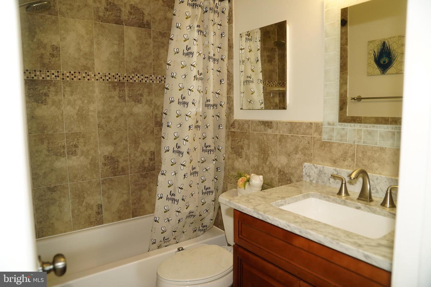 3324 BUCKEYE LN, FAIRFAX, Virginia 22033, 4 Bedrooms Bedrooms, ,2 BathroomsBathrooms,Residential,For sale,3324 BUCKEYE LN,VAFX2255074 MLS # VAFX2255074