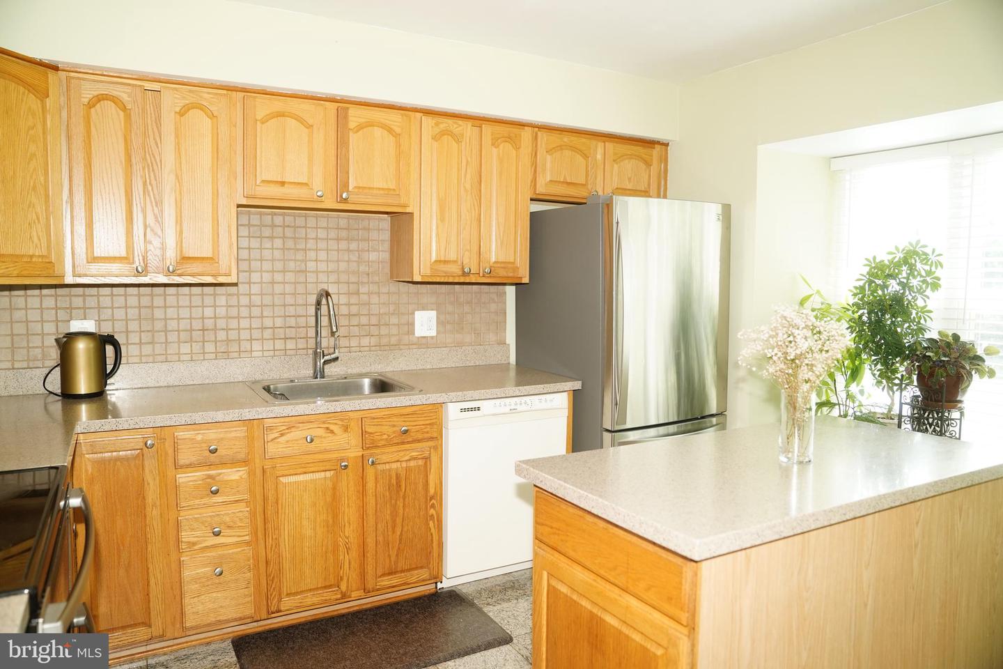 3324 BUCKEYE LN, FAIRFAX, Virginia 22033, 4 Bedrooms Bedrooms, ,2 BathroomsBathrooms,Residential,For sale,3324 BUCKEYE LN,VAFX2255074 MLS # VAFX2255074