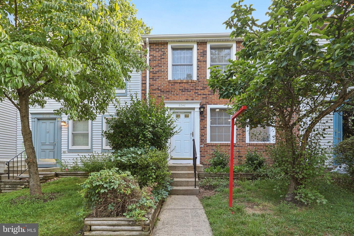 6246 HILLSIDE RD, SPRINGFIELD, Virginia 22152, 3 Bedrooms Bedrooms, ,2 BathroomsBathrooms,Residential,For sale,6246 HILLSIDE RD,VAFX2255040 MLS # VAFX2255040