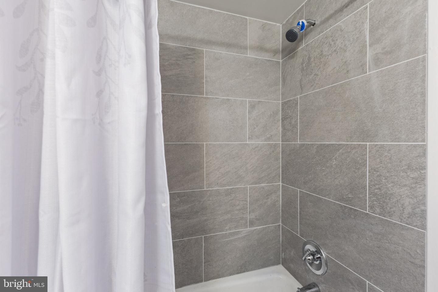 6143 LEESBURG PIKE #104, FALLS CHURCH, Virginia 22041, 1 Bedroom Bedrooms, ,1 BathroomBathrooms,Residential,For sale,6143 LEESBURG PIKE #104,VAFX2255088 MLS # VAFX2255088