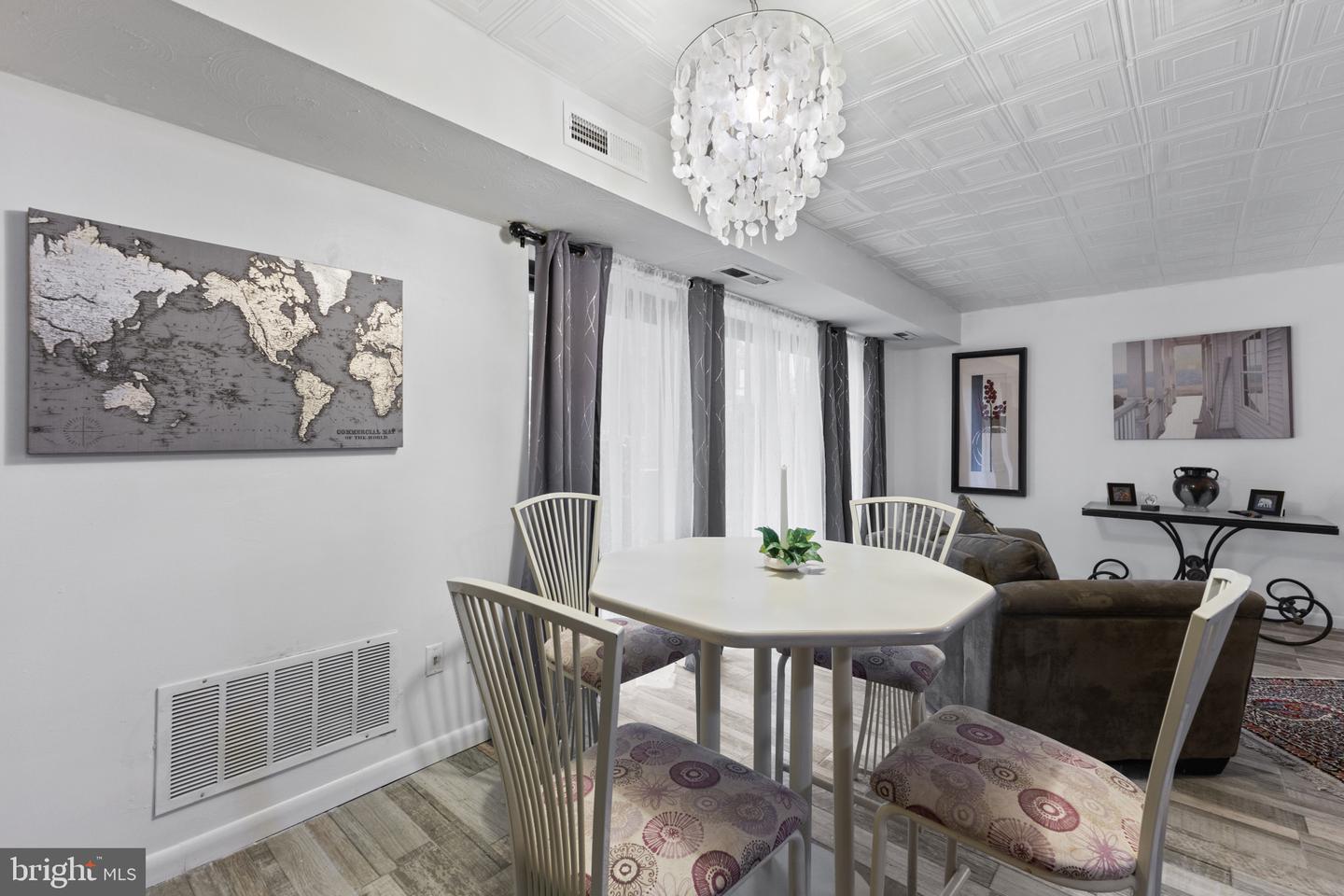 6143 LEESBURG PIKE #104, FALLS CHURCH, Virginia 22041, 1 Bedroom Bedrooms, ,1 BathroomBathrooms,Residential,For sale,6143 LEESBURG PIKE #104,VAFX2255088 MLS # VAFX2255088