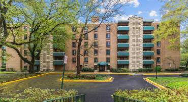 6143 LEESBURG PIKE #104, FALLS CHURCH, Virginia 22041, 1 Bedroom Bedrooms, ,1 BathroomBathrooms,Residential,For sale,6143 LEESBURG PIKE #104,VAFX2255088 MLS # VAFX2255088