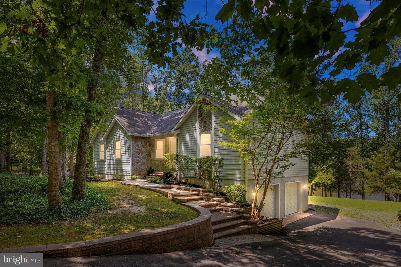 12803 LAKE WILDERNESS LN, SPOTSYLVANIA, Virginia 22551, 3 Bedrooms Bedrooms, ,2 BathroomsBathrooms,Residential,For sale,12803 LAKE WILDERNESS LN,VASP2034680 MLS # VASP2034680