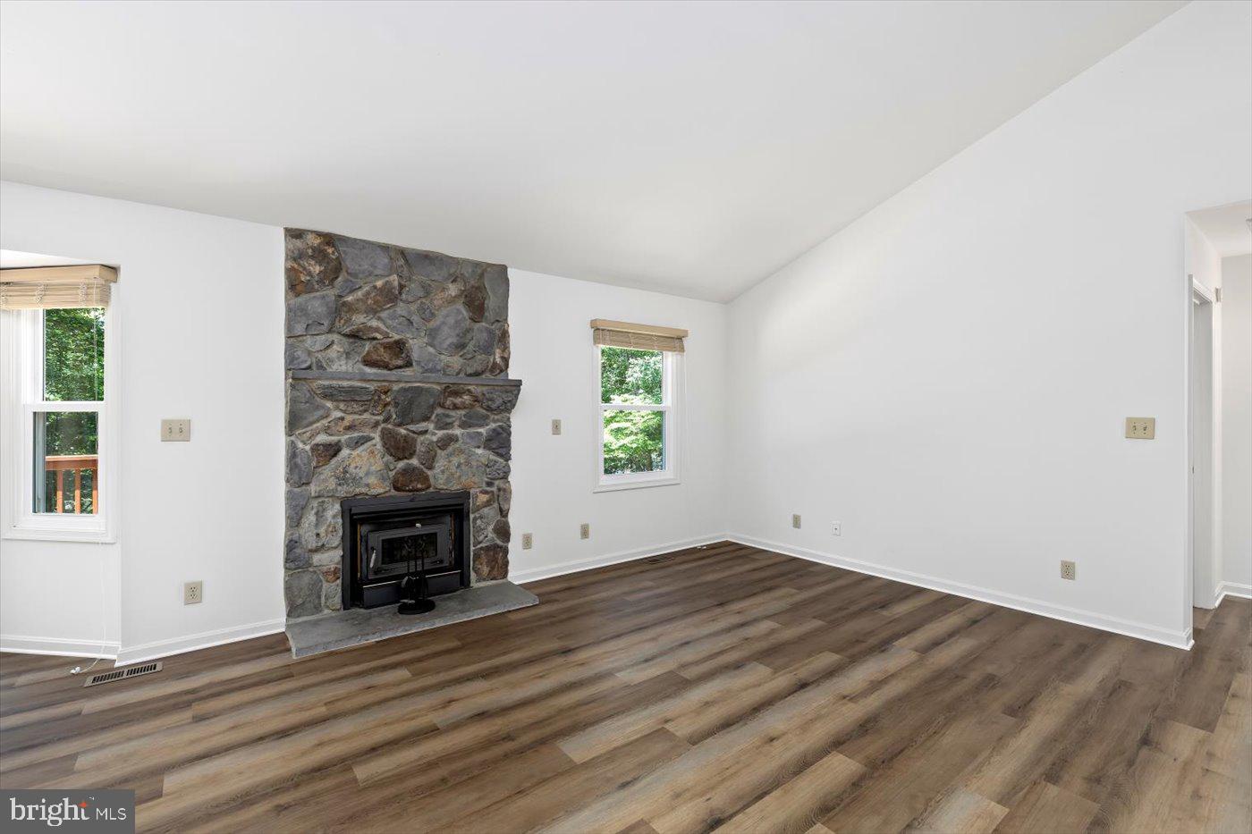 12803 LAKE WILDERNESS LN, SPOTSYLVANIA, Virginia 22551, 3 Bedrooms Bedrooms, ,2 BathroomsBathrooms,Residential,For sale,12803 LAKE WILDERNESS LN,VASP2034680 MLS # VASP2034680