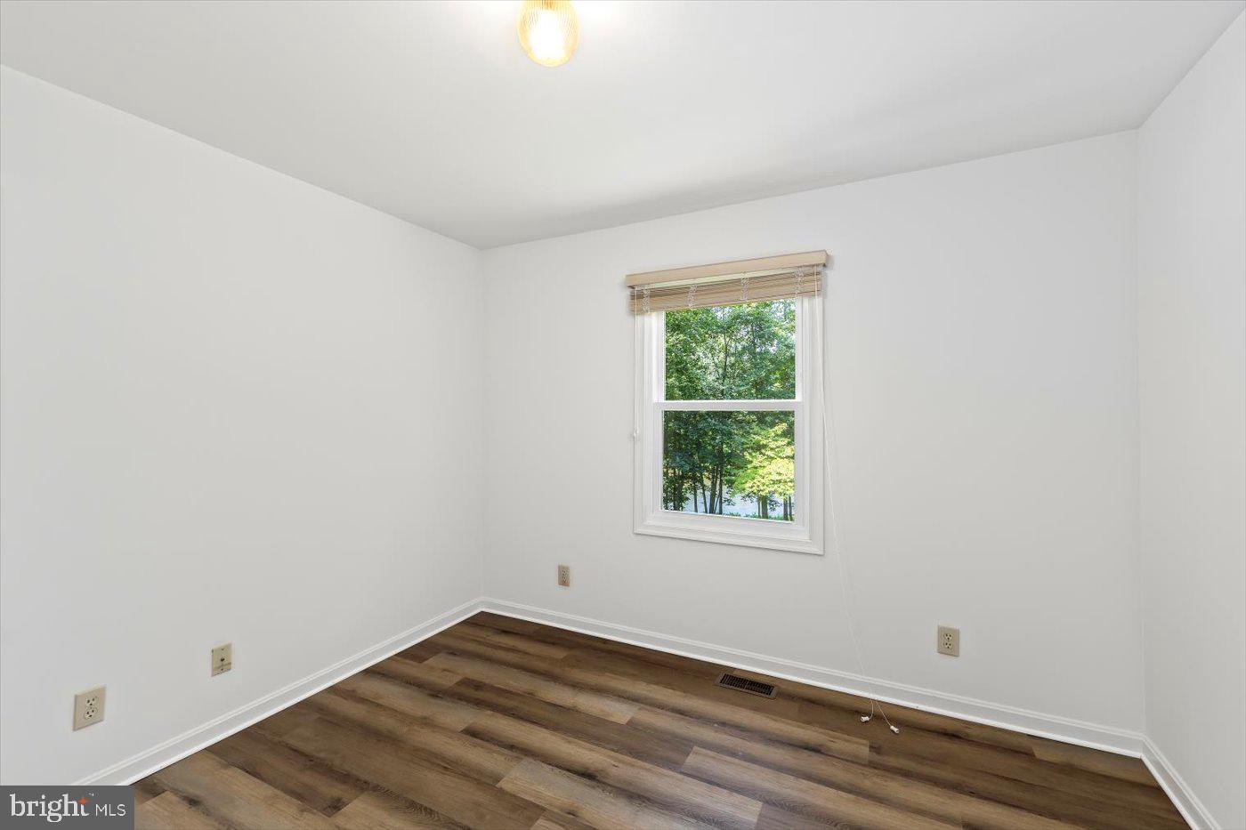 12803 LAKE WILDERNESS LN, SPOTSYLVANIA, Virginia 22551, 3 Bedrooms Bedrooms, ,2 BathroomsBathrooms,Residential,For sale,12803 LAKE WILDERNESS LN,VASP2034680 MLS # VASP2034680