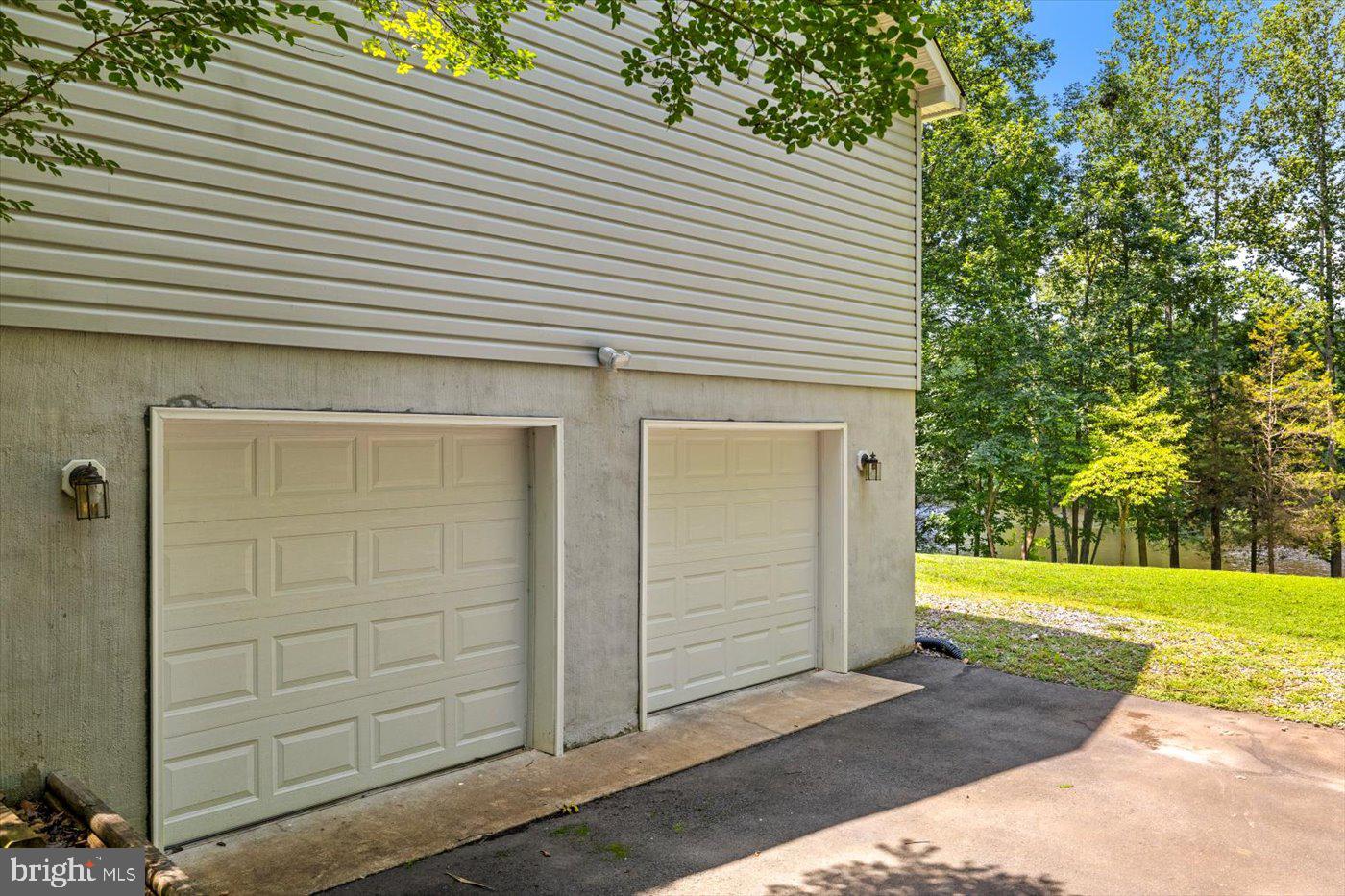 12803 LAKE WILDERNESS LN, SPOTSYLVANIA, Virginia 22551, 3 Bedrooms Bedrooms, ,2 BathroomsBathrooms,Residential,For sale,12803 LAKE WILDERNESS LN,VASP2034680 MLS # VASP2034680