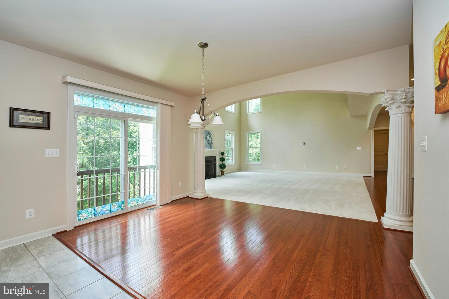 1130 RIVA RIDGE DR, GREAT FALLS, Virginia 22066, 5 Bedrooms Bedrooms, ,4 BathroomsBathrooms,Residential,For sale,1130 RIVA RIDGE DR,VAFX2255372 MLS # VAFX2255372