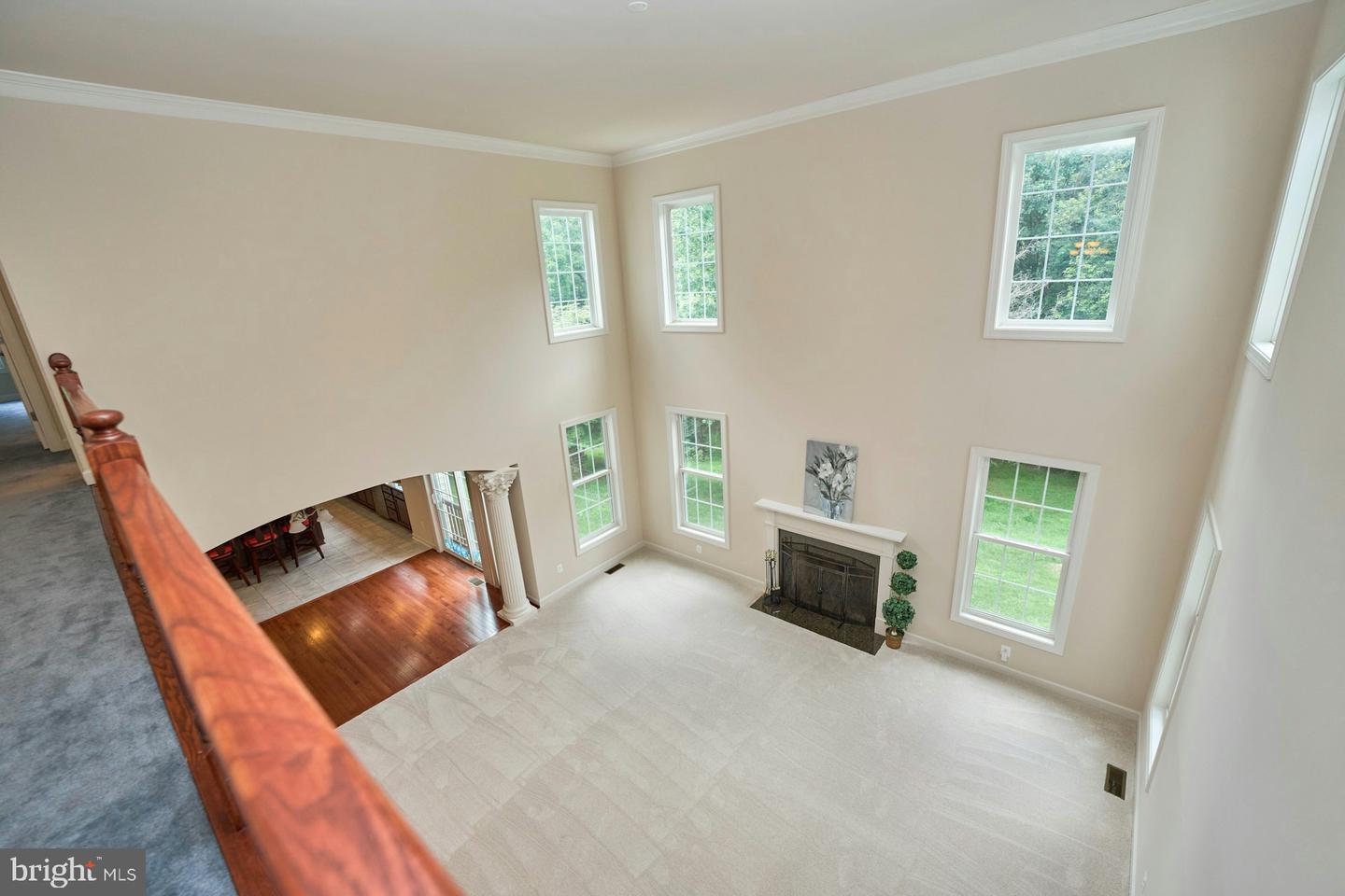 1130 RIVA RIDGE DR, GREAT FALLS, Virginia 22066, 5 Bedrooms Bedrooms, ,4 BathroomsBathrooms,Residential,For sale,1130 RIVA RIDGE DR,VAFX2255372 MLS # VAFX2255372