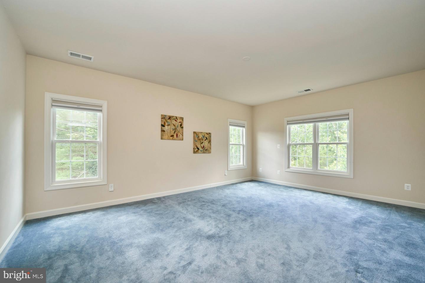 1130 RIVA RIDGE DR, GREAT FALLS, Virginia 22066, 5 Bedrooms Bedrooms, ,4 BathroomsBathrooms,Residential,For sale,1130 RIVA RIDGE DR,VAFX2255372 MLS # VAFX2255372