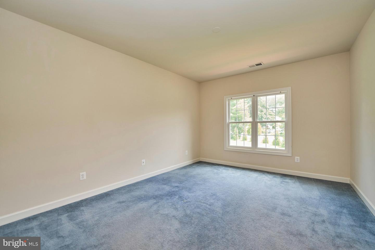 1130 RIVA RIDGE DR, GREAT FALLS, Virginia 22066, 5 Bedrooms Bedrooms, ,4 BathroomsBathrooms,Residential,For sale,1130 RIVA RIDGE DR,VAFX2255372 MLS # VAFX2255372