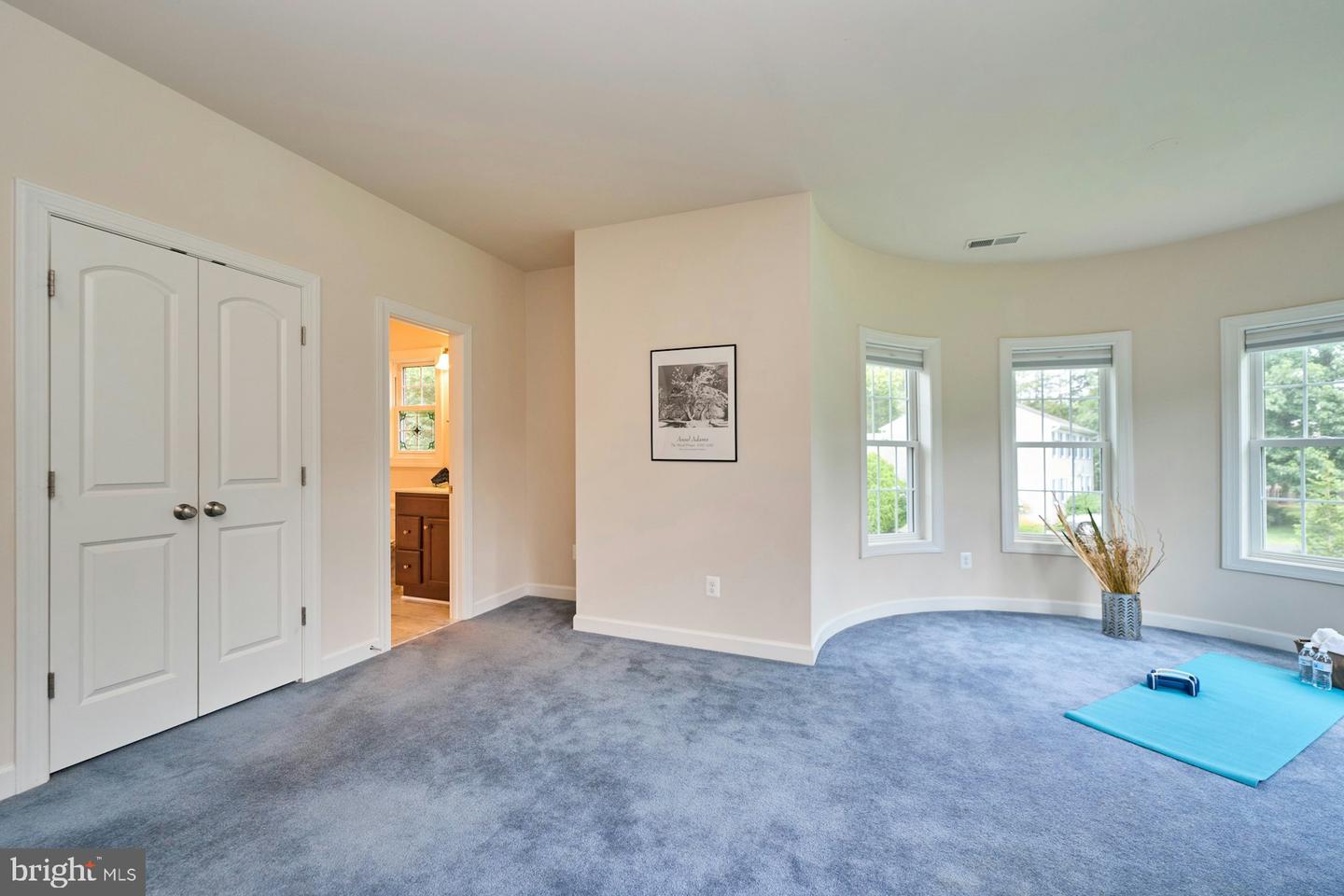 1130 RIVA RIDGE DR, GREAT FALLS, Virginia 22066, 5 Bedrooms Bedrooms, ,4 BathroomsBathrooms,Residential,For sale,1130 RIVA RIDGE DR,VAFX2255372 MLS # VAFX2255372