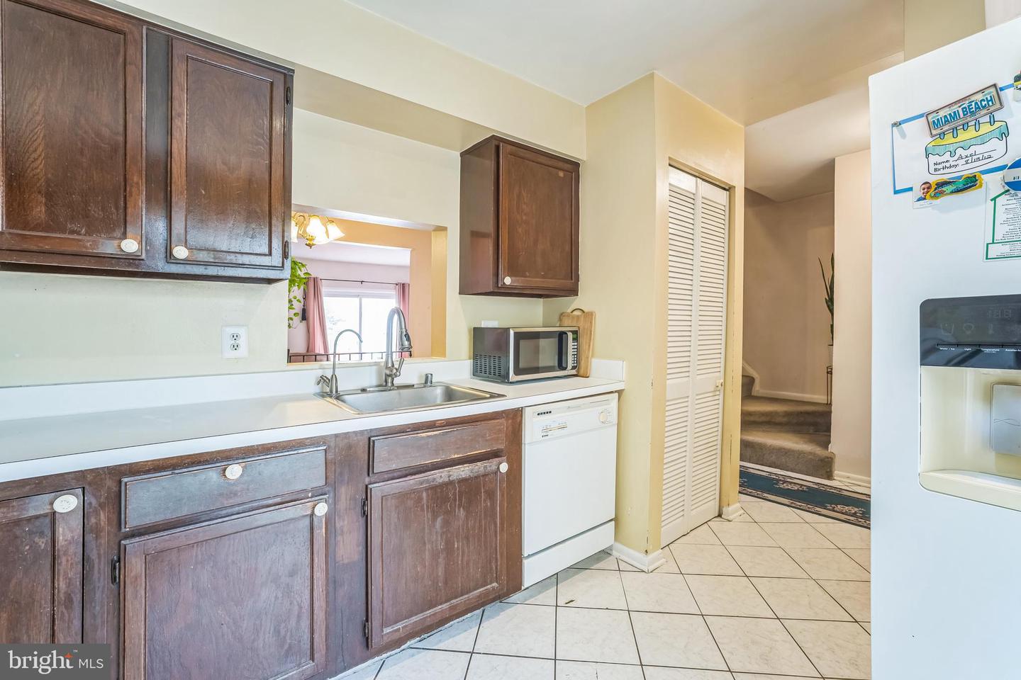 2102 BERGER PL, HERNDON, Virginia 20170, 3 Bedrooms Bedrooms, ,2 BathroomsBathrooms,Residential,For sale,2102 BERGER PL,VAFX2255124 MLS # VAFX2255124