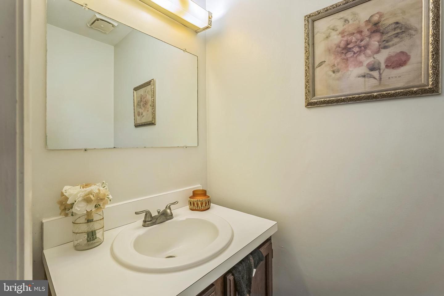 2102 BERGER PL, HERNDON, Virginia 20170, 3 Bedrooms Bedrooms, ,2 BathroomsBathrooms,Residential,For sale,2102 BERGER PL,VAFX2255124 MLS # VAFX2255124
