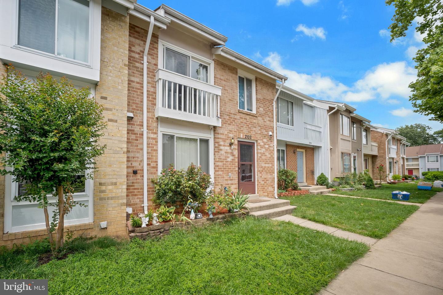 2102 BERGER PL, HERNDON, Virginia 20170, 3 Bedrooms Bedrooms, ,2 BathroomsBathrooms,Residential,For sale,2102 BERGER PL,VAFX2255124 MLS # VAFX2255124