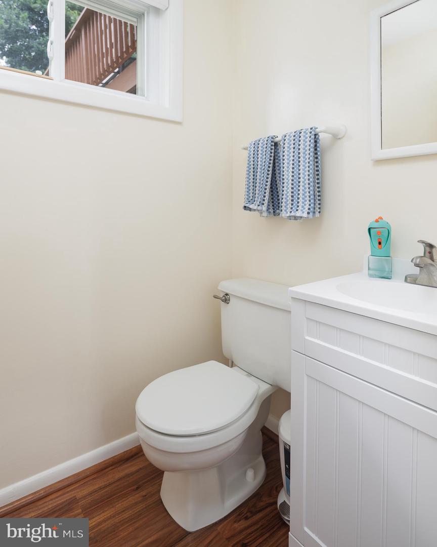 3430 RAMSGATE TER, ALEXANDRIA, Virginia 22309, 4 Bedrooms Bedrooms, ,2 BathroomsBathrooms,Residential,For sale,3430 RAMSGATE TER,VAFX2255180 MLS # VAFX2255180