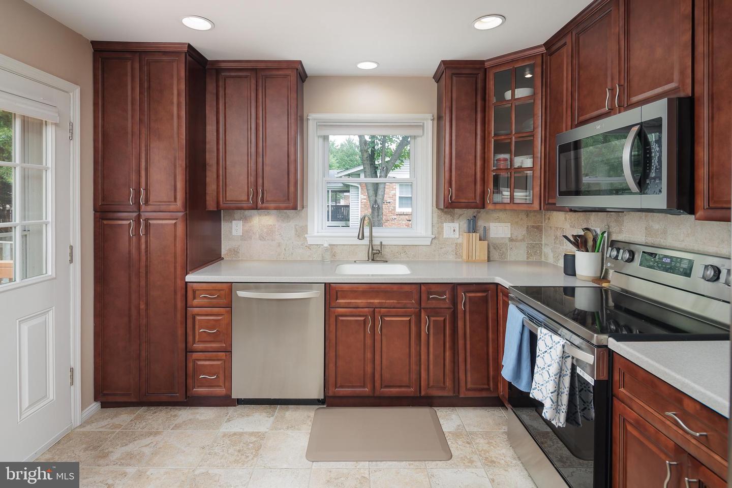 3430 RAMSGATE TER, ALEXANDRIA, Virginia 22309, 4 Bedrooms Bedrooms, ,2 BathroomsBathrooms,Residential,For sale,3430 RAMSGATE TER,VAFX2255180 MLS # VAFX2255180