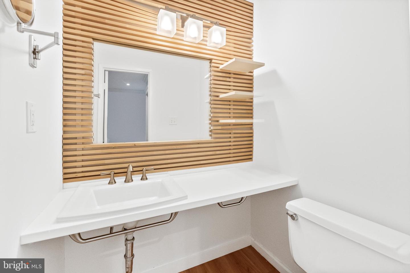 2248 COPPERSMITH SQ, RESTON, Virginia 20191, 3 Bedrooms Bedrooms, ,1 BathroomBathrooms,Residential,For sale,2248 COPPERSMITH SQ,VAFX2255210 MLS # VAFX2255210