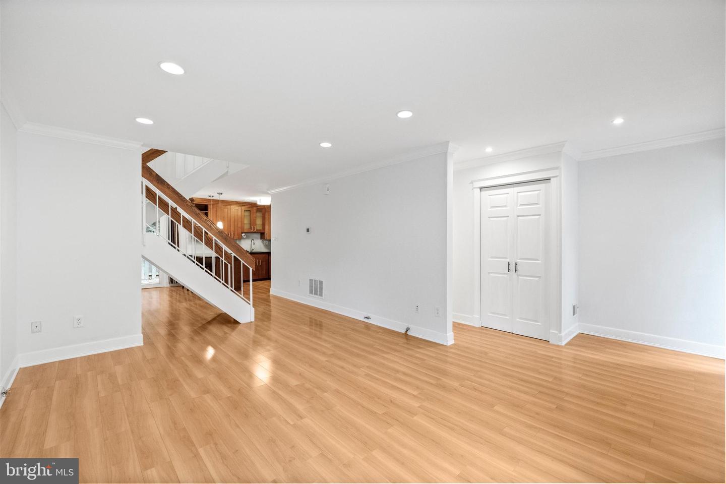 2248 COPPERSMITH SQ, RESTON, Virginia 20191, 3 Bedrooms Bedrooms, ,1 BathroomBathrooms,Residential,For sale,2248 COPPERSMITH SQ,VAFX2255210 MLS # VAFX2255210