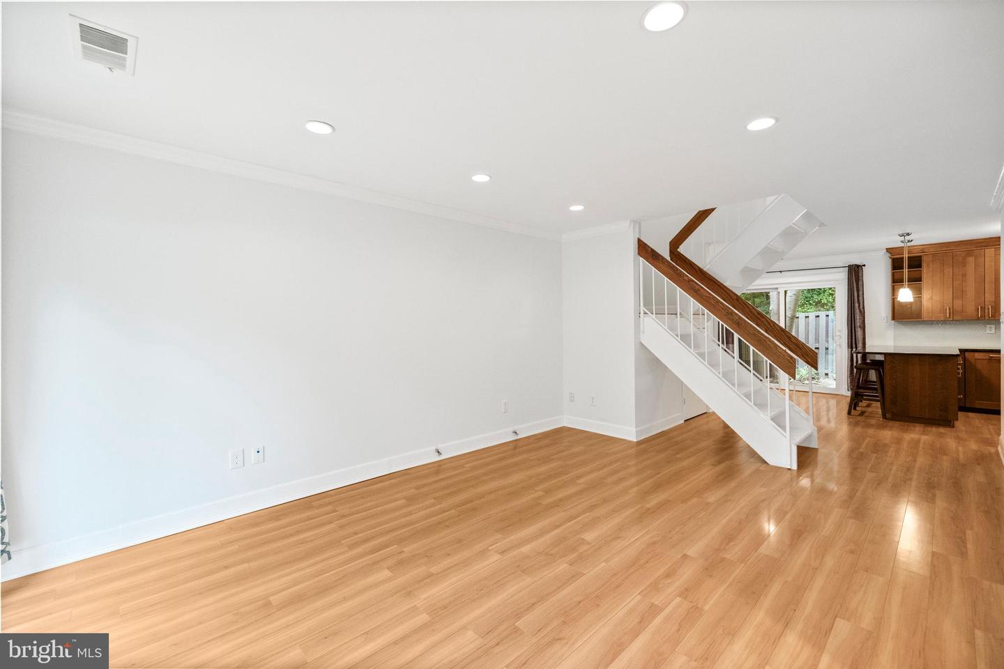 2248 COPPERSMITH SQ, RESTON, Virginia 20191, 3 Bedrooms Bedrooms, ,1 BathroomBathrooms,Residential,For sale,2248 COPPERSMITH SQ,VAFX2255210 MLS # VAFX2255210