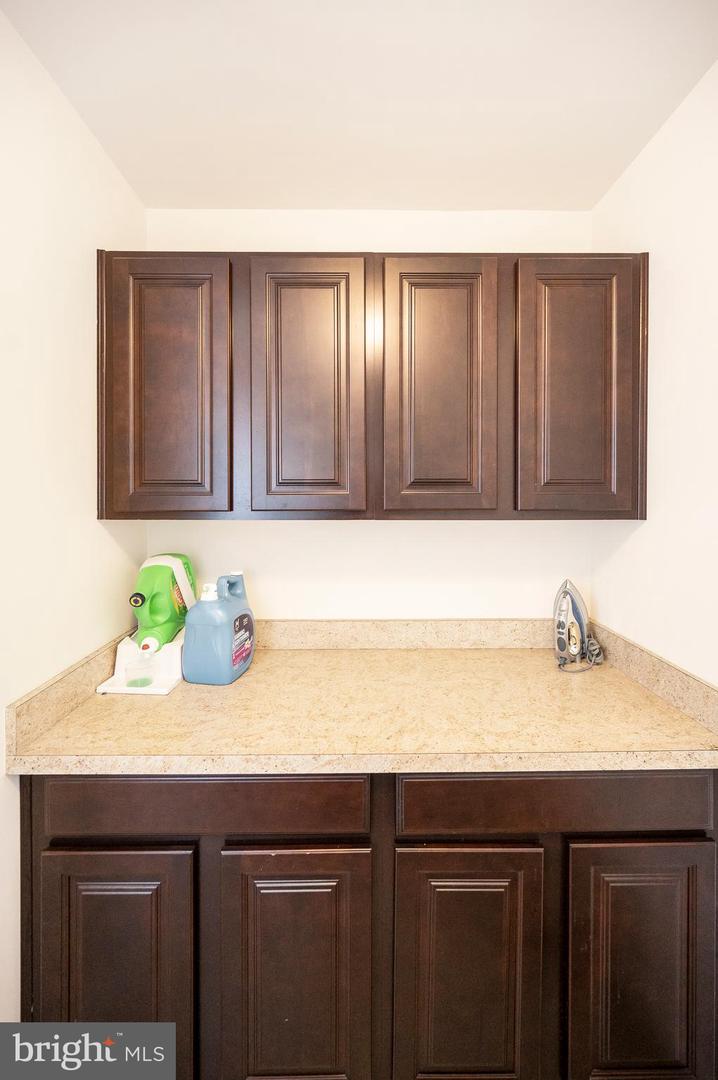 10512 NAPOLEON ST, FREDERICKSBURG, Virginia 22408, 4 Bedrooms Bedrooms, ,4 BathroomsBathrooms,Residential,For sale,10512 NAPOLEON ST,VASP2034664 MLS # VASP2034664
