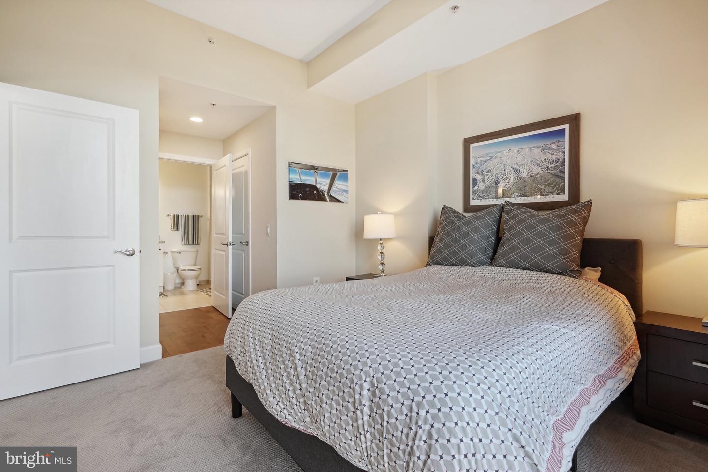 3600 S GLEBE RD #1115W, ARLINGTON, Virginia 22202, 1 Bedroom Bedrooms, ,1 BathroomBathrooms,Residential,For sale,3600 S GLEBE RD #1115W,VAAR2060656 MLS # VAAR2060656