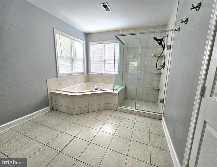 8 COLONEL COLIN CT, STAFFORD, Virginia 22554, 6 Bedrooms Bedrooms, ,3 BathroomsBathrooms,Residential,For sale,8 COLONEL COLIN CT,VAST2040798 MLS # VAST2040798