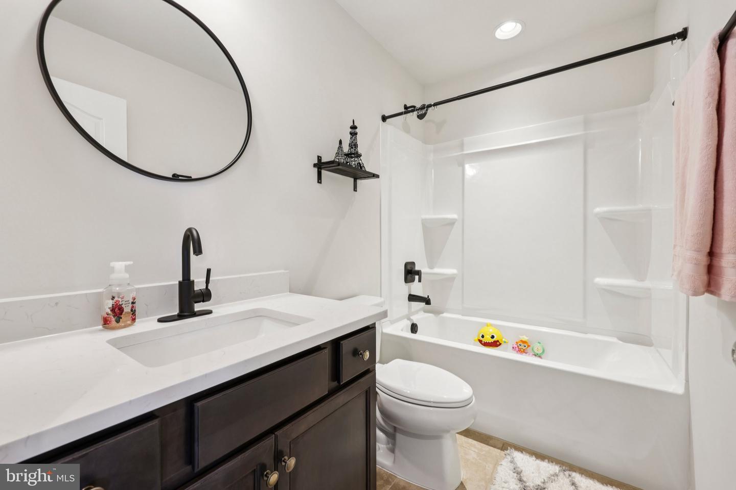 12131 BOWLING FARM CT, FREDERICKSBURG, Virginia 22407, 3 Bedrooms Bedrooms, ,2 BathroomsBathrooms,Residential,For sale,12131 BOWLING FARM CT,VASP2034686 MLS # VASP2034686