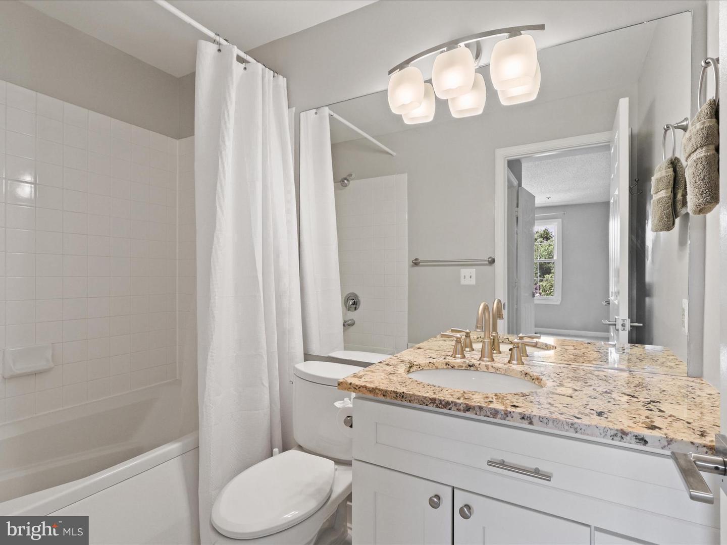 2812 EMMA LEE ST #303, FALLS CHURCH, Virginia 22042, 2 Bedrooms Bedrooms, ,2 BathroomsBathrooms,Residential,For sale,2812 EMMA LEE ST #303,VAFX2255458 MLS # VAFX2255458