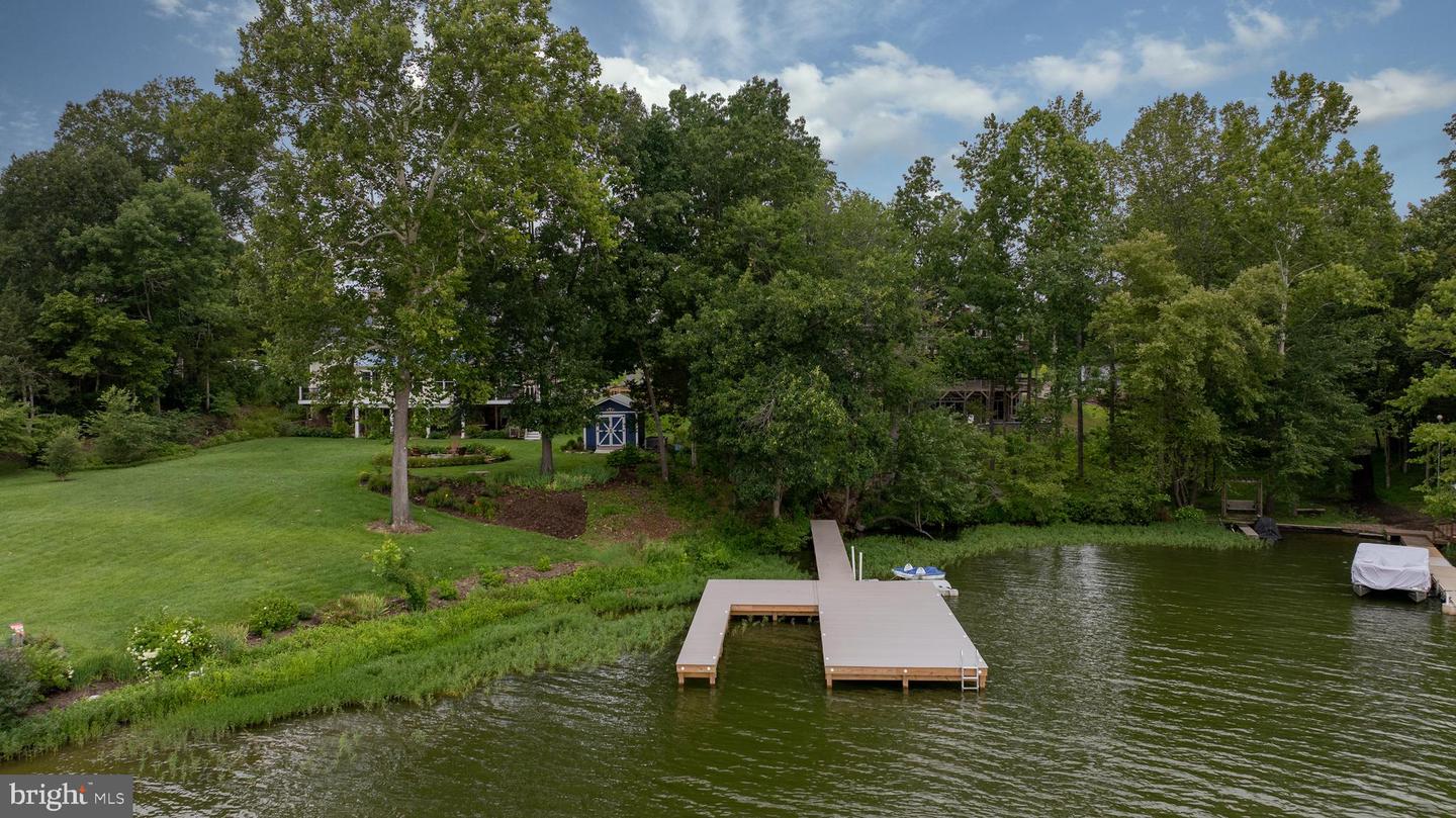 5727 PRIVATE RD, MINERAL, Virginia 23117, 5 Bedrooms Bedrooms, ,5 BathroomsBathrooms,Residential,For sale,5727 PRIVATE RD,VASP2034692 MLS # VASP2034692