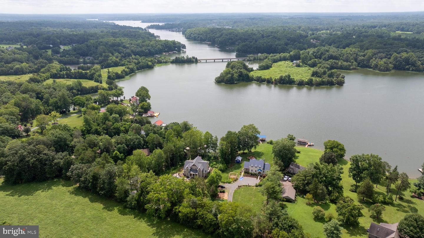 5727 PRIVATE RD, MINERAL, Virginia 23117, 5 Bedrooms Bedrooms, ,5 BathroomsBathrooms,Residential,For sale,5727 PRIVATE RD,VASP2034692 MLS # VASP2034692
