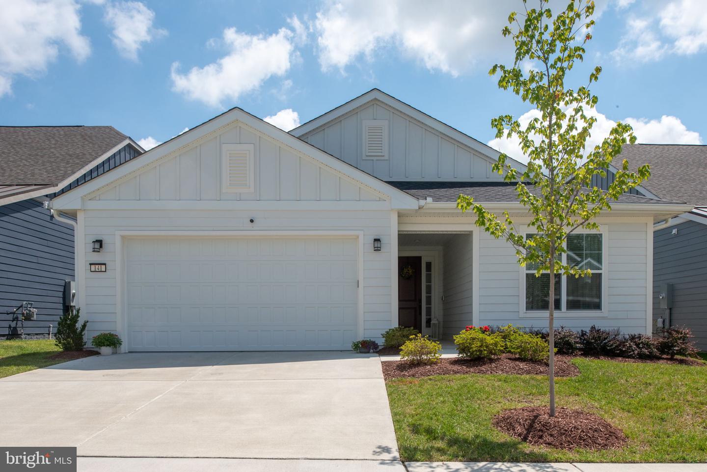 141 COWBIRD ST, LAKE FREDERICK, Virginia 22630, 2 Bedrooms Bedrooms, ,2 BathroomsBathrooms,Residential,For sale,141 COWBIRD ST,VAFV2035412 MLS # VAFV2035412