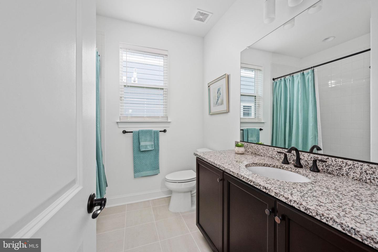 141 COWBIRD ST, LAKE FREDERICK, Virginia 22630, 2 Bedrooms Bedrooms, ,2 BathroomsBathrooms,Residential,For sale,141 COWBIRD ST,VAFV2035412 MLS # VAFV2035412