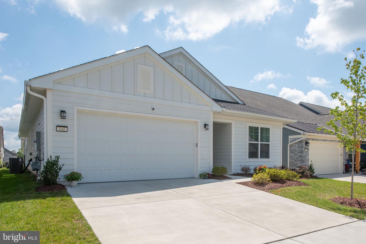141 COWBIRD ST, LAKE FREDERICK, Virginia 22630, 2 Bedrooms Bedrooms, ,2 BathroomsBathrooms,Residential,For sale,141 COWBIRD ST,VAFV2035412 MLS # VAFV2035412