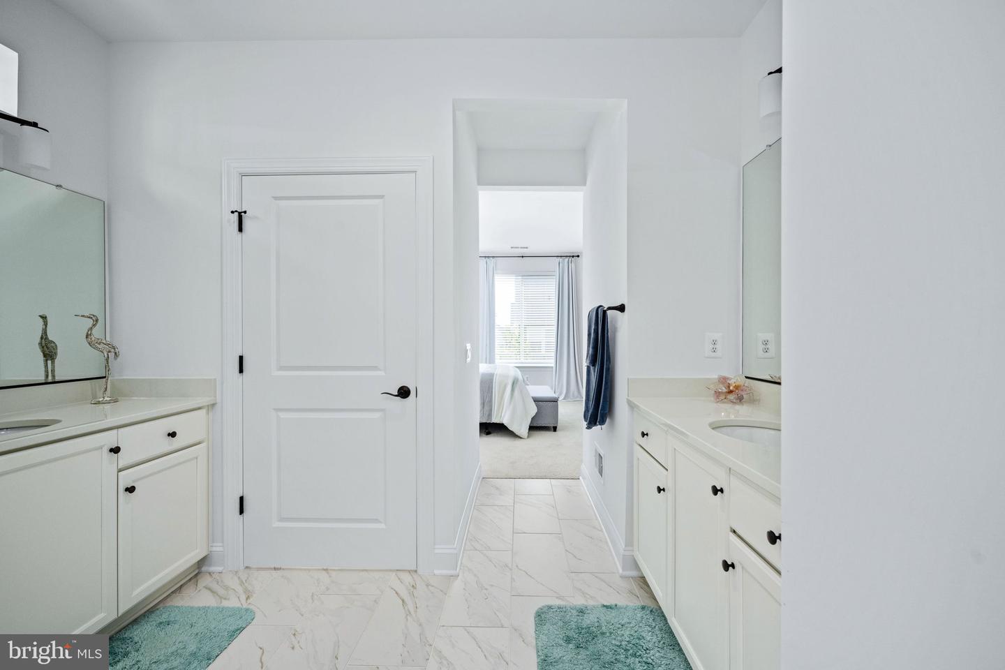 141 COWBIRD ST, LAKE FREDERICK, Virginia 22630, 2 Bedrooms Bedrooms, ,2 BathroomsBathrooms,Residential,For sale,141 COWBIRD ST,VAFV2035412 MLS # VAFV2035412