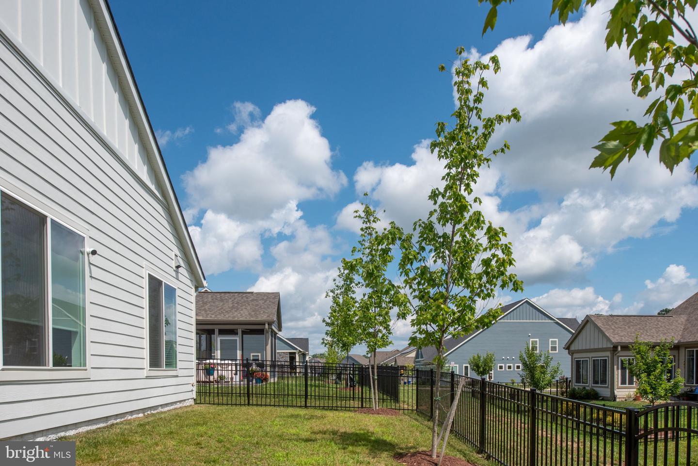 141 COWBIRD ST, LAKE FREDERICK, Virginia 22630, 2 Bedrooms Bedrooms, ,2 BathroomsBathrooms,Residential,For sale,141 COWBIRD ST,VAFV2035412 MLS # VAFV2035412