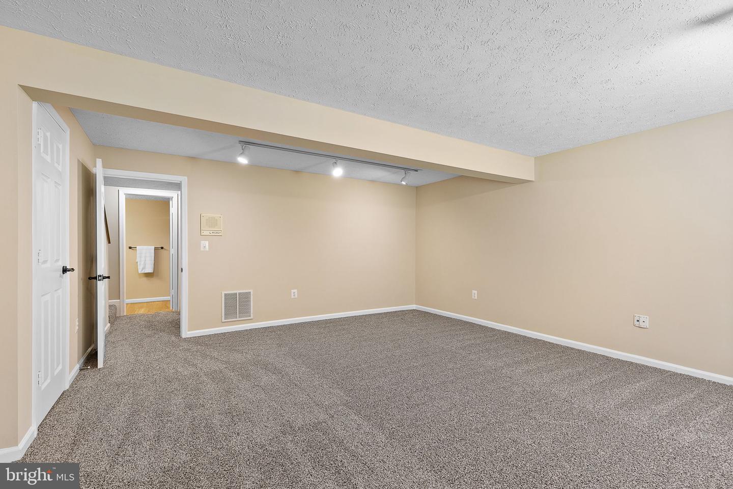 101 BENTLEY CT, STAFFORD, Virginia 22554, 4 Bedrooms Bedrooms, ,3 BathroomsBathrooms,Residential,For sale,101 BENTLEY CT,VAST2040824 MLS # VAST2040824