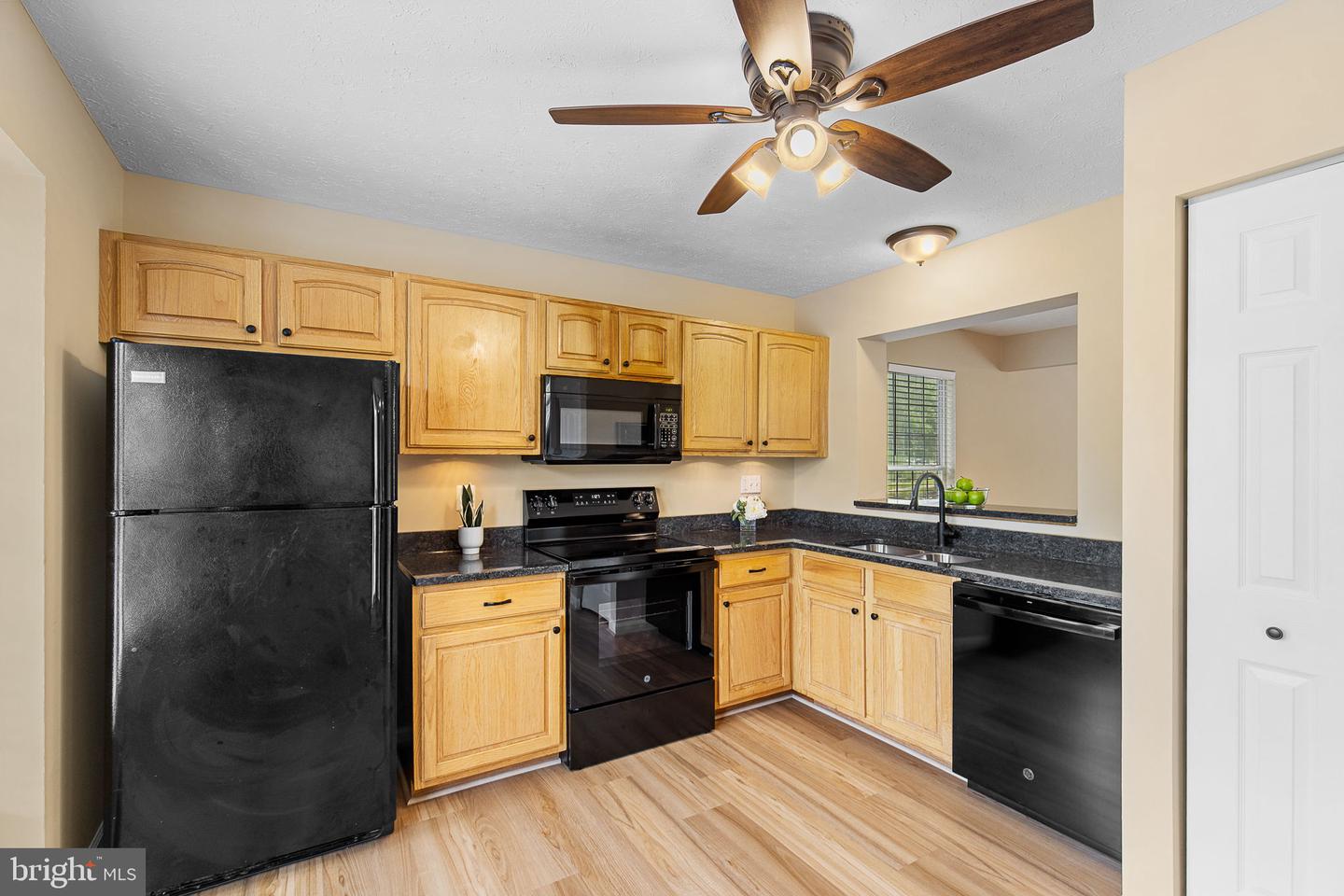101 BENTLEY CT, STAFFORD, Virginia 22554, 4 Bedrooms Bedrooms, ,3 BathroomsBathrooms,Residential,For sale,101 BENTLEY CT,VAST2040824 MLS # VAST2040824