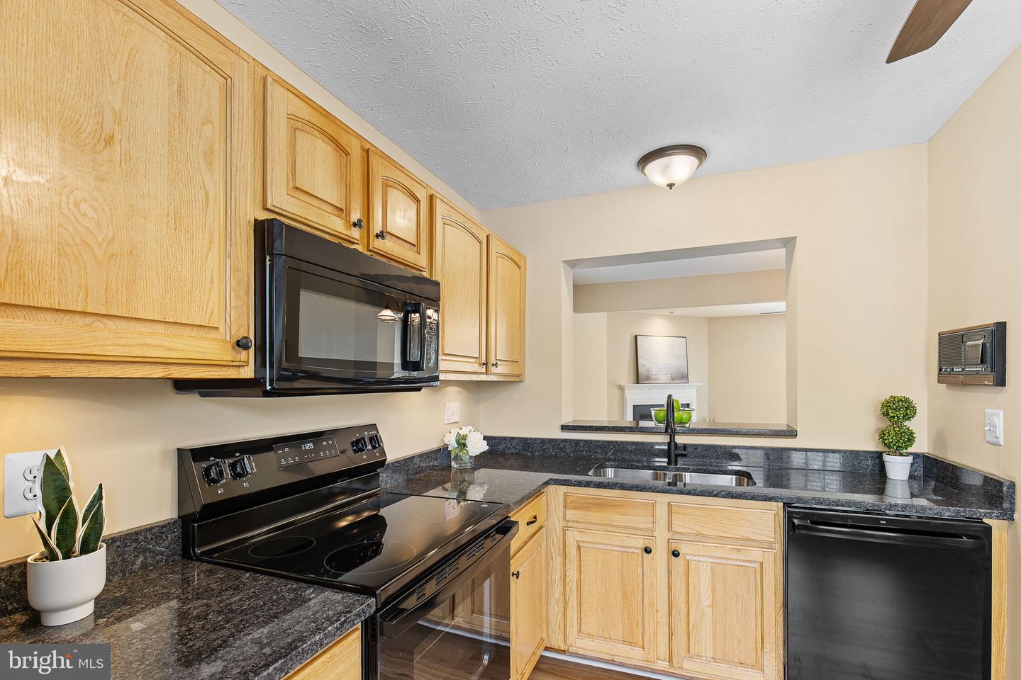 101 BENTLEY CT, STAFFORD, Virginia 22554, 4 Bedrooms Bedrooms, ,3 BathroomsBathrooms,Residential,For sale,101 BENTLEY CT,VAST2040824 MLS # VAST2040824