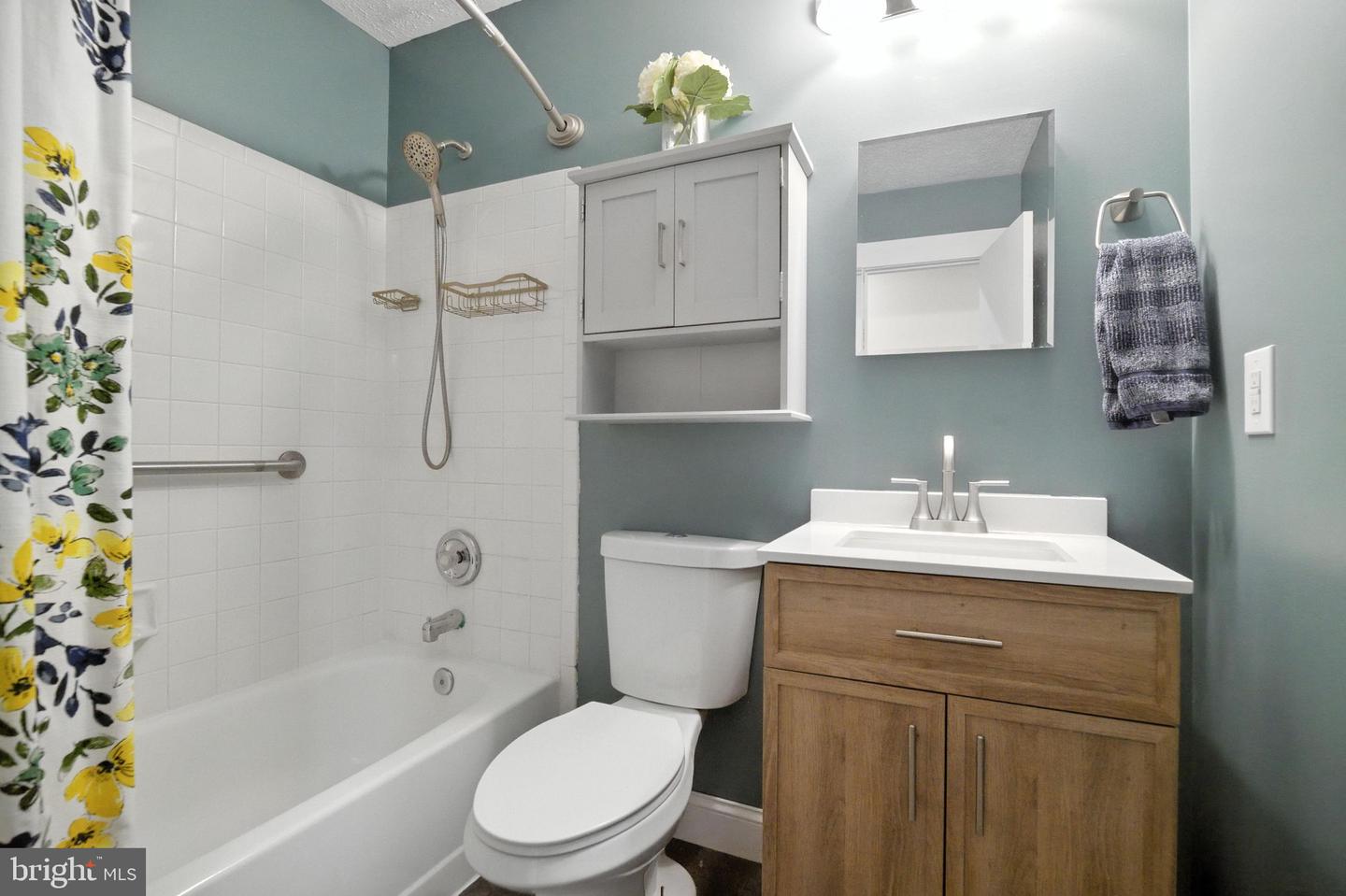 18245 LINTON CT, DUMFRIES, Virginia 22026, 4 Bedrooms Bedrooms, ,2 BathroomsBathrooms,Residential,For sale,18245 LINTON CT,VAPW2099268 MLS # VAPW2099268