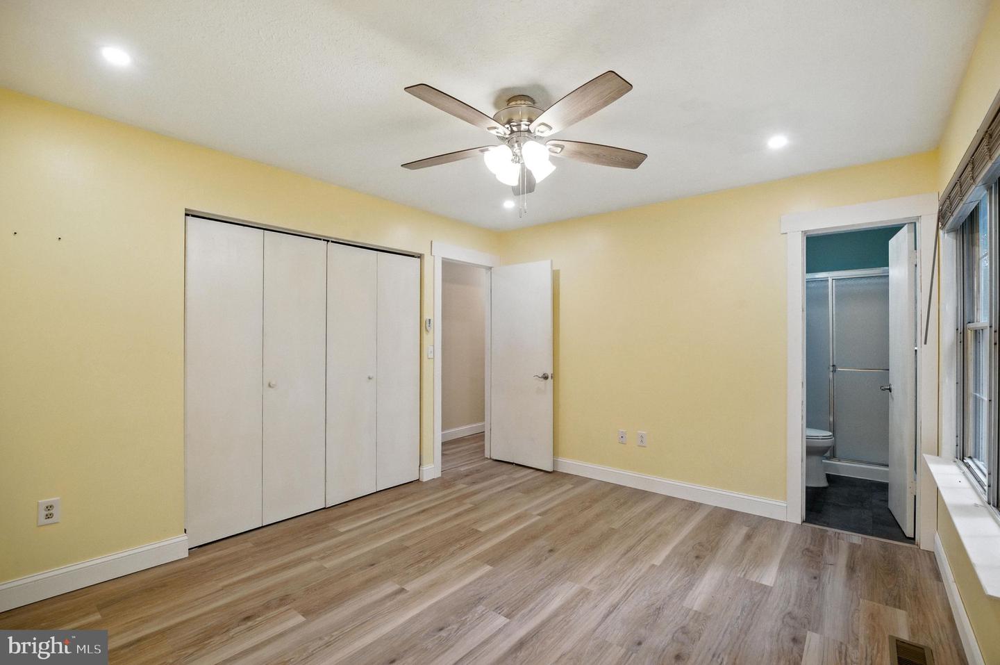 18245 LINTON CT, DUMFRIES, Virginia 22026, 4 Bedrooms Bedrooms, ,2 BathroomsBathrooms,Residential,For sale,18245 LINTON CT,VAPW2099268 MLS # VAPW2099268