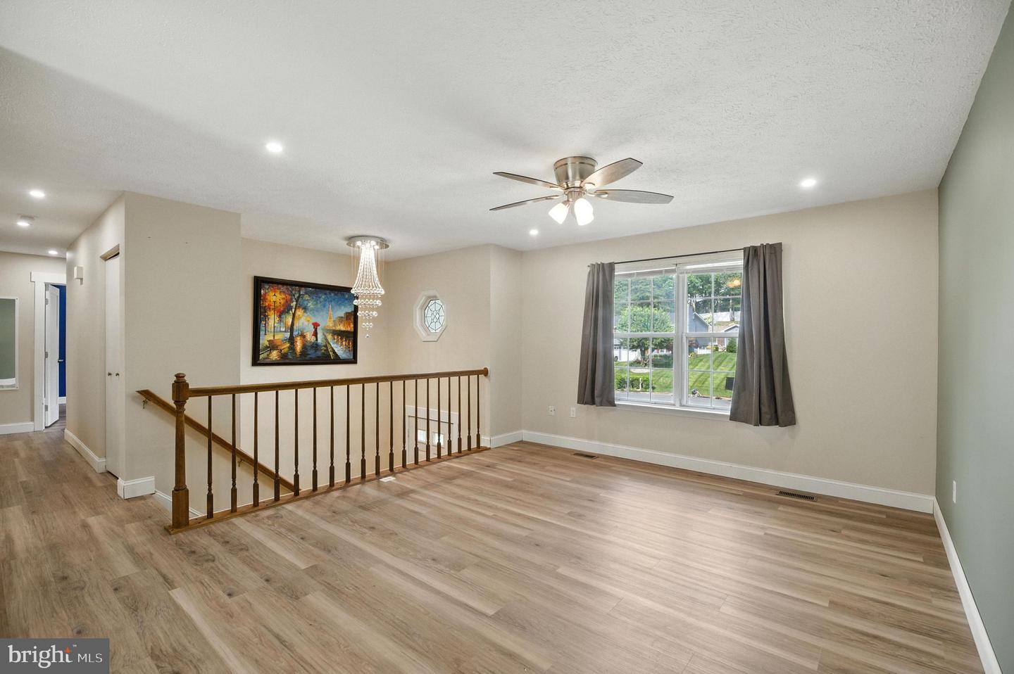 18245 LINTON CT, DUMFRIES, Virginia 22026, 4 Bedrooms Bedrooms, ,2 BathroomsBathrooms,Residential,For sale,18245 LINTON CT,VAPW2099268 MLS # VAPW2099268