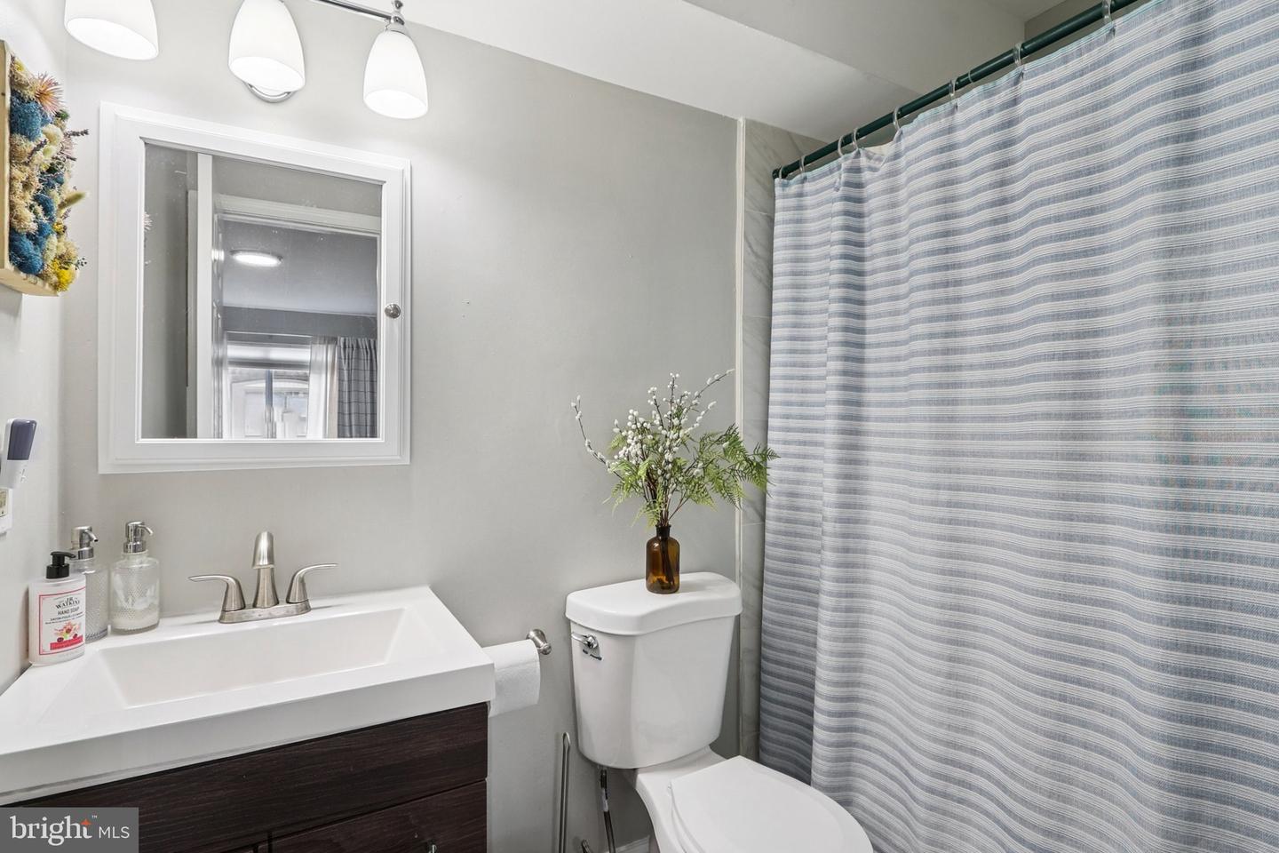 3834 MIRAMONTE PL #114E, ALEXANDRIA, Virginia 22309, 3 Bedrooms Bedrooms, ,2 BathroomsBathrooms,Residential,For sale,3834 MIRAMONTE PL #114E,VAFX2255640 MLS # VAFX2255640