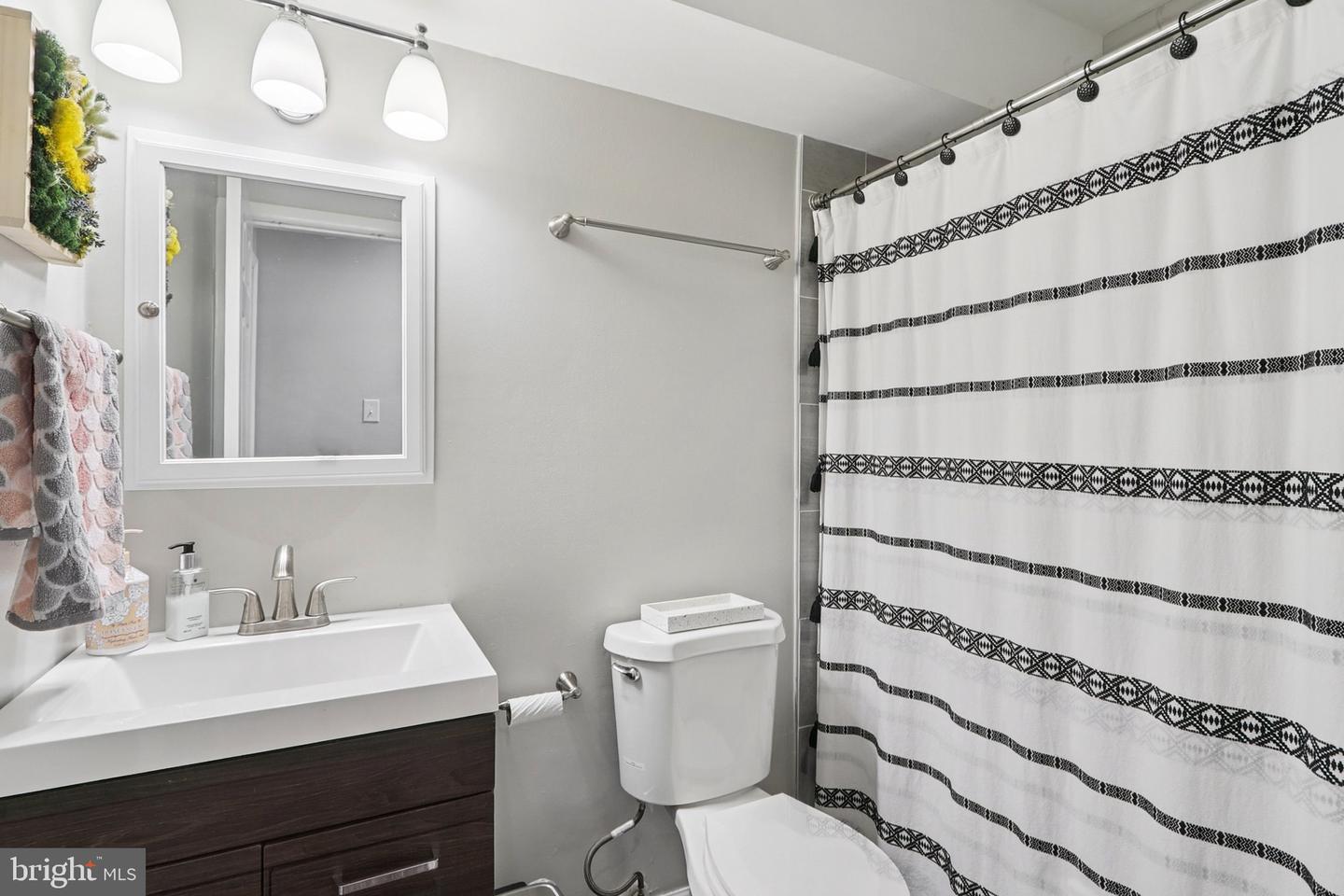 3834 MIRAMONTE PL #114E, ALEXANDRIA, Virginia 22309, 3 Bedrooms Bedrooms, ,2 BathroomsBathrooms,Residential,For sale,3834 MIRAMONTE PL #114E,VAFX2255640 MLS # VAFX2255640