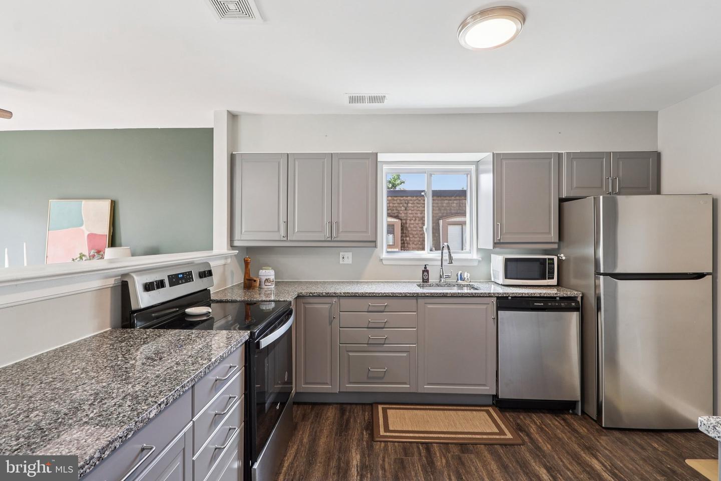 3834 MIRAMONTE PL #114E, ALEXANDRIA, Virginia 22309, 3 Bedrooms Bedrooms, ,2 BathroomsBathrooms,Residential,For sale,3834 MIRAMONTE PL #114E,VAFX2255640 MLS # VAFX2255640